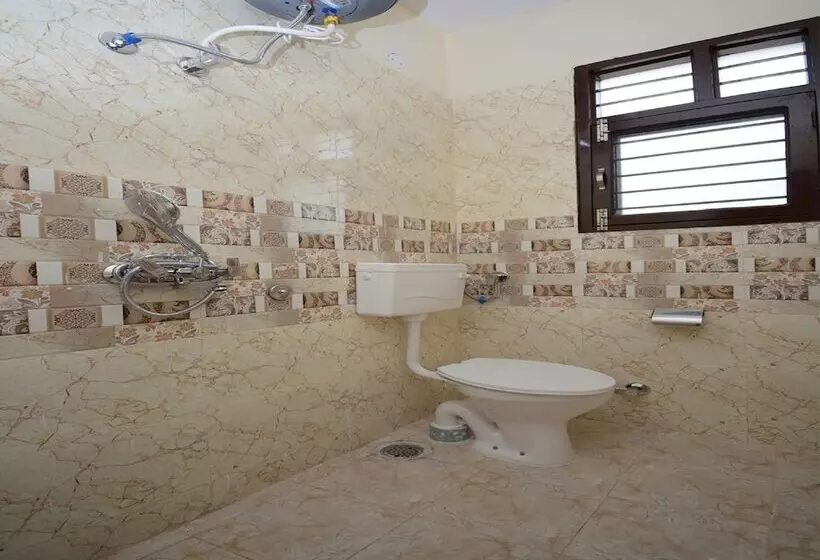 هتل King Palace By Oyo Rooms