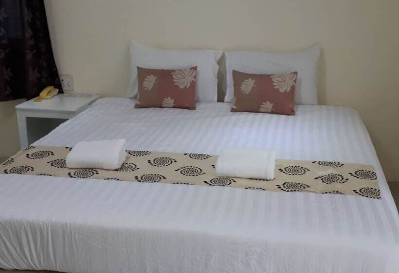 Otel Lake Scene Resort