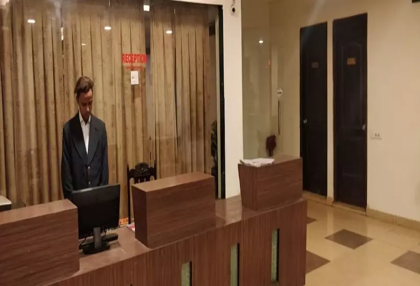 Hotelli New York Plaza Una