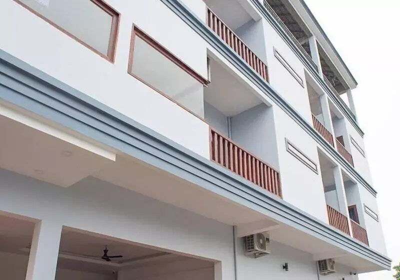 Hotelli Pengthol Residence