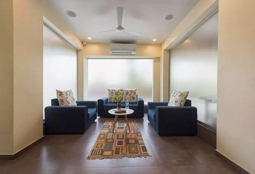 Hotelli Resonare Hospitality Services Llp