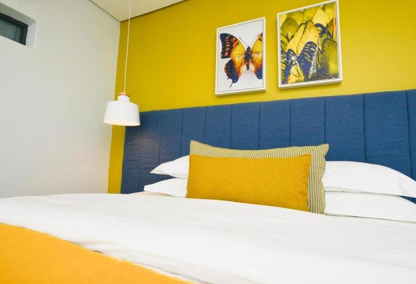 בית מלון כפרי Serurubele Boutique