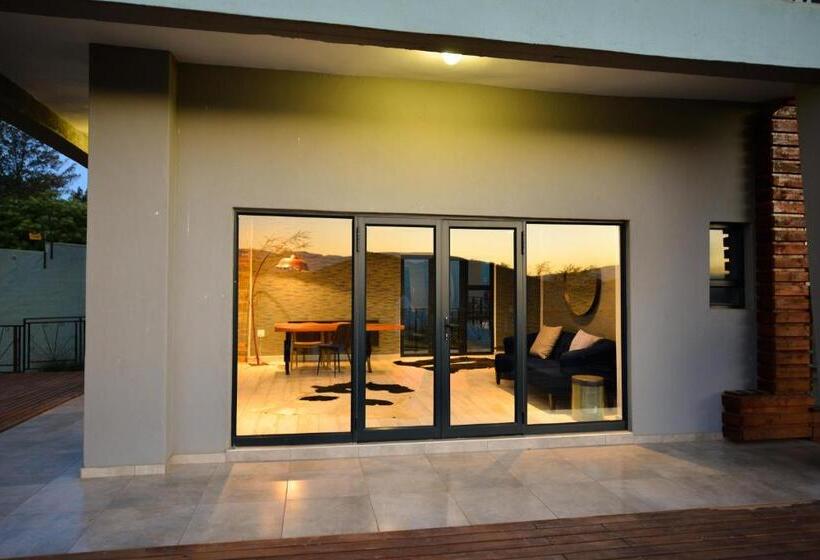 בית מלון כפרי Serurubele Boutique