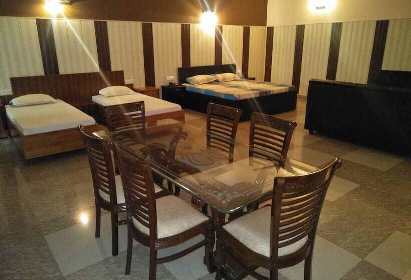 ホテル Seven Star