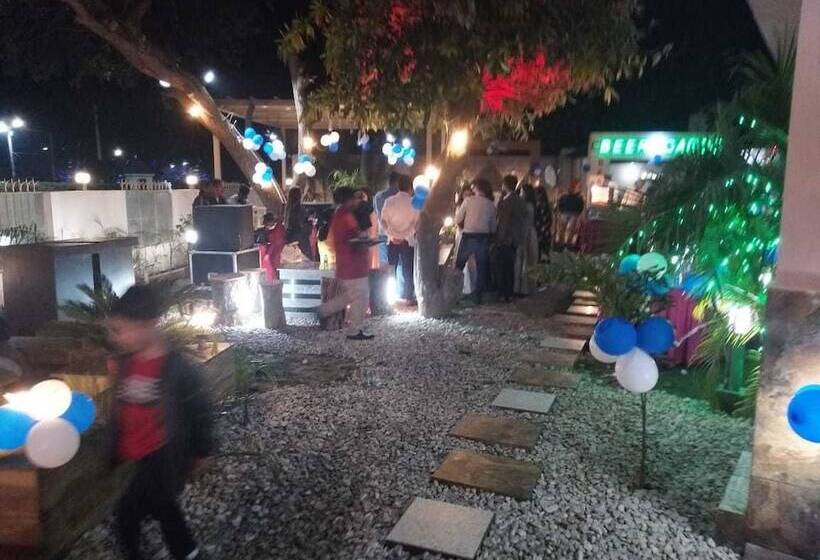 ホテル Seven Star