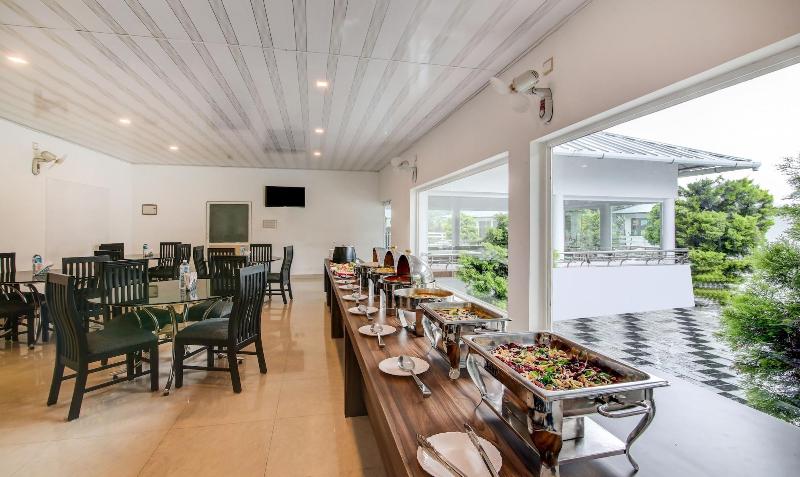 Hotel Treebo Premium Misty Garden Resorts