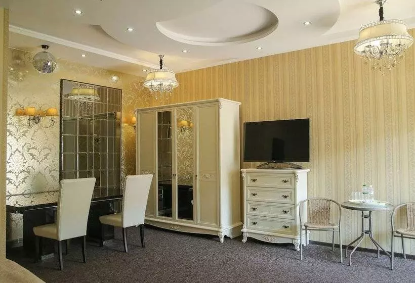 Hotelli Villa Venice