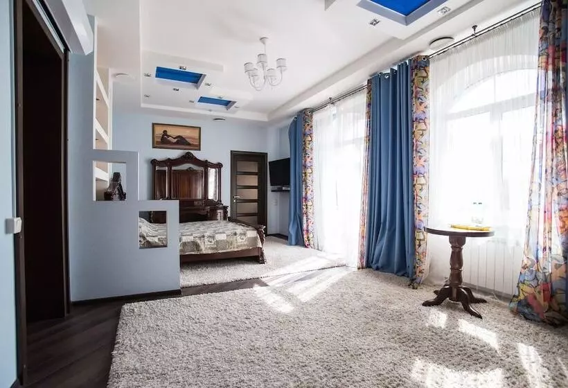 Hotelli Villa Venice