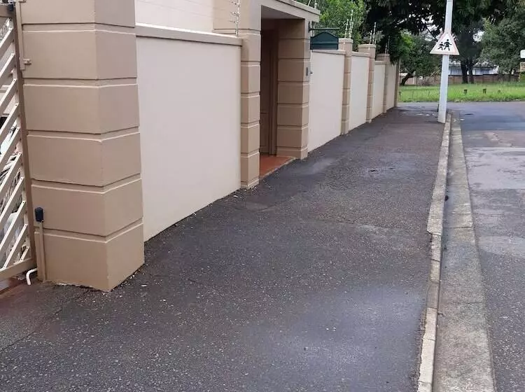 Joan S Bed And Breakfast