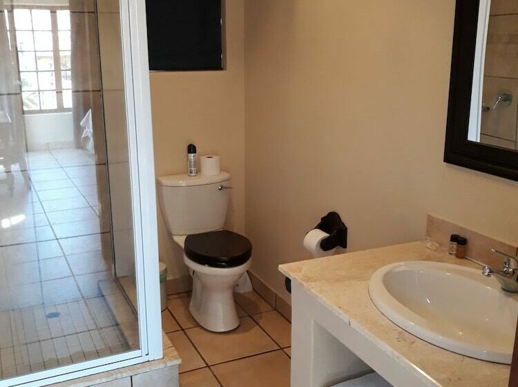 Joan S Bed And Breakfast