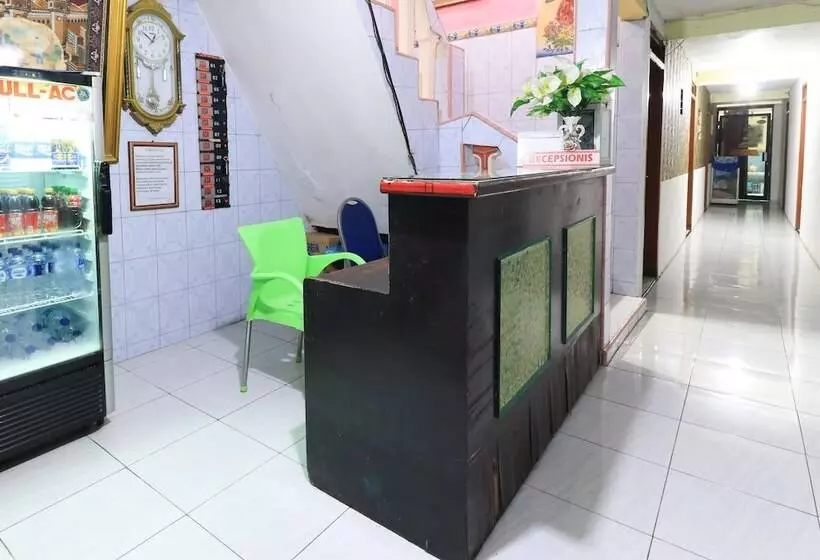 Pensió Dharmawati Homestay