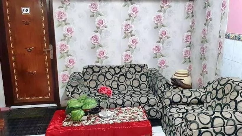 Pensió Dharmawati Homestay