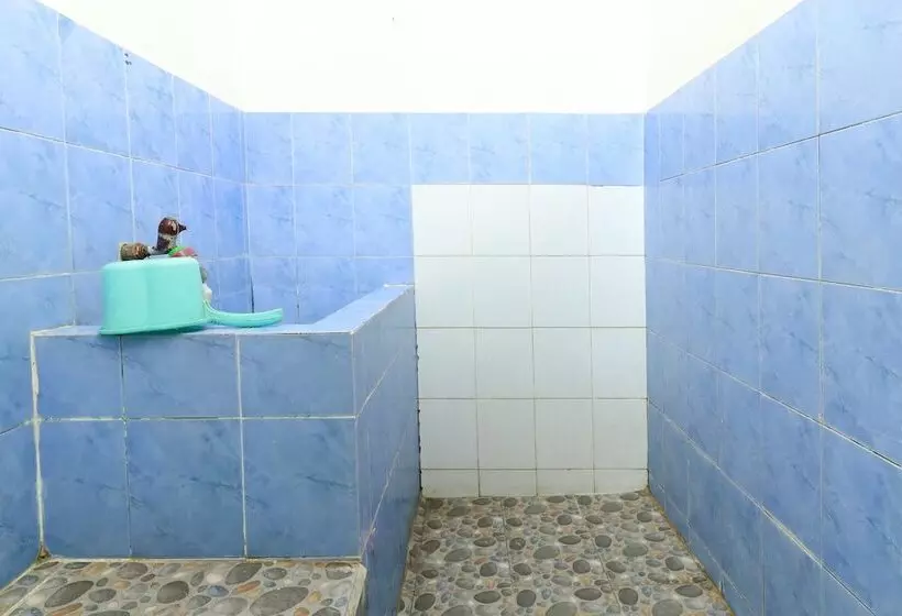 Pensió Dharmawati Homestay