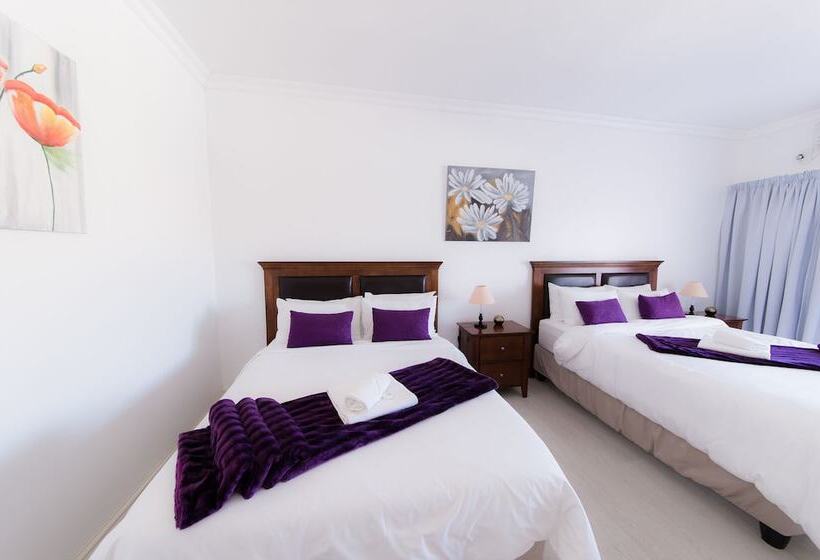 ペンション Nama White Guest House