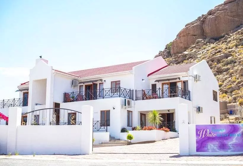 Majatalo Nama White Guest House