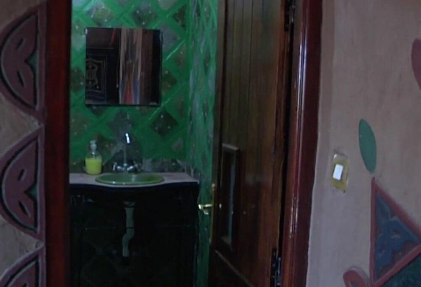 بنسيون Riad La Kasbah