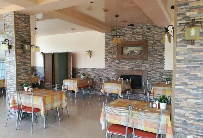 پانسیون Rodnichok Guest House