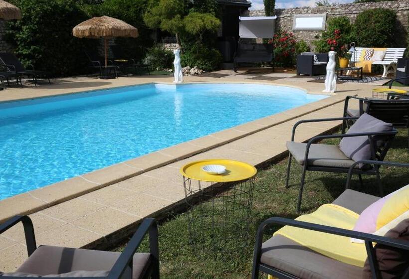 פנסיון Taty Ginette Maison Et Table D Hôtes