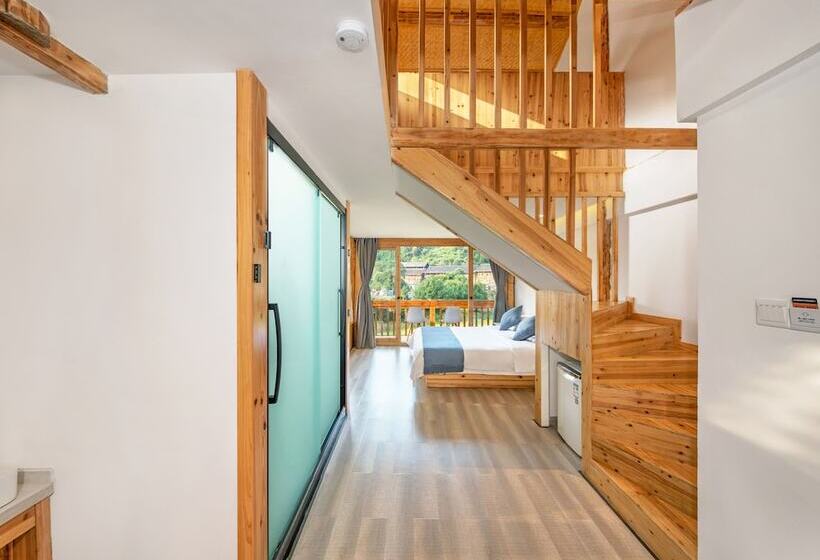 פנסיון W Lodge