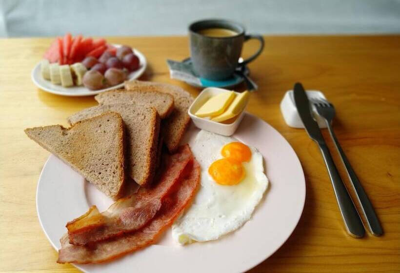 פנסיון W Lodge