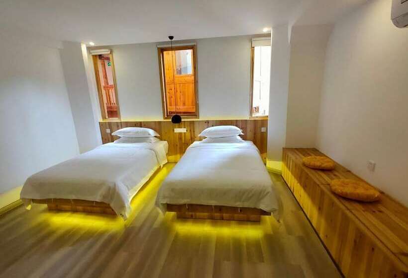 פנסיון W Lodge