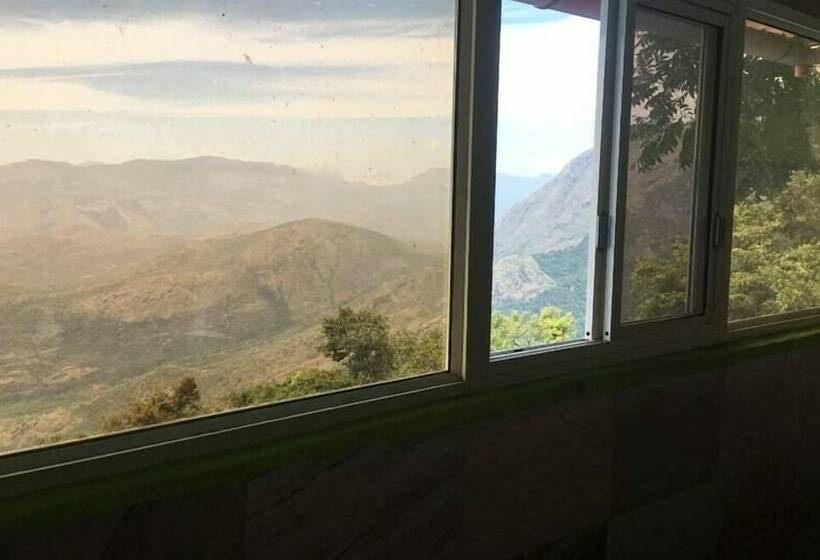 אתר נופש Pepy Tamilan Homestay