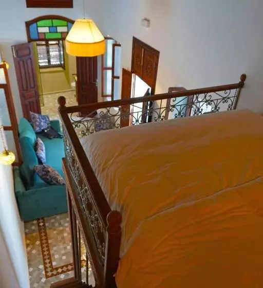 ریاض Dar Fama