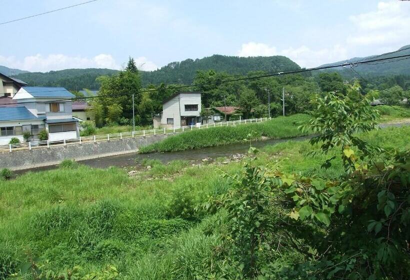 료칸 Akakuraonsen Mogamiso