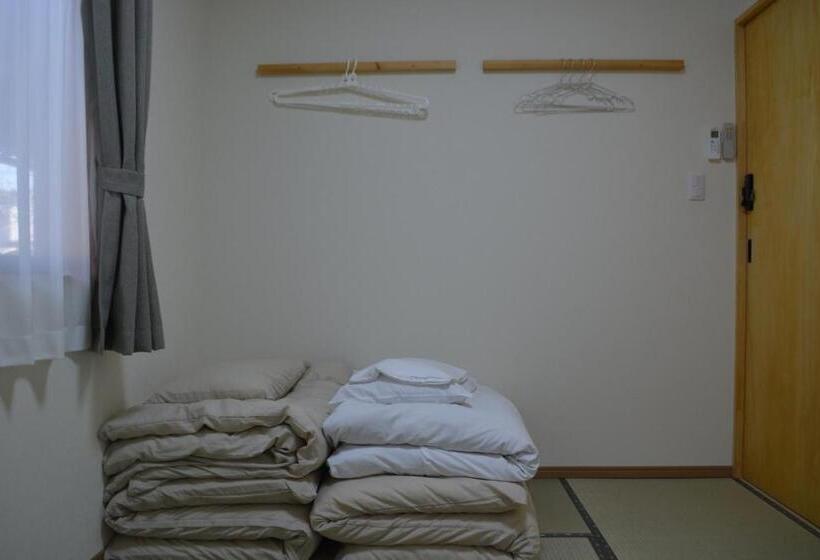 Albergue Bed N Chill Shippoya 七宝屋