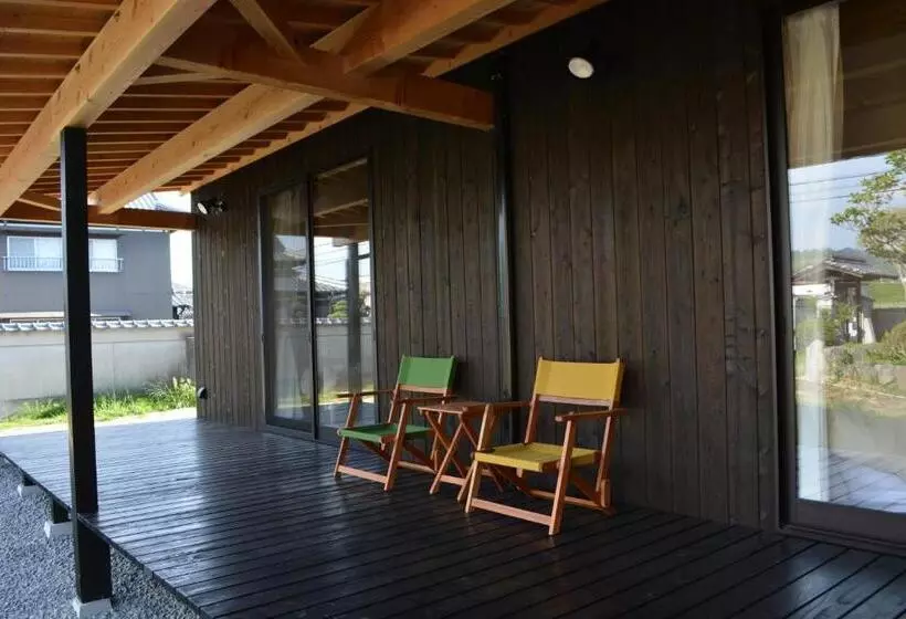 Retkeilymaja Bed N Chill Shippoya 七宝屋