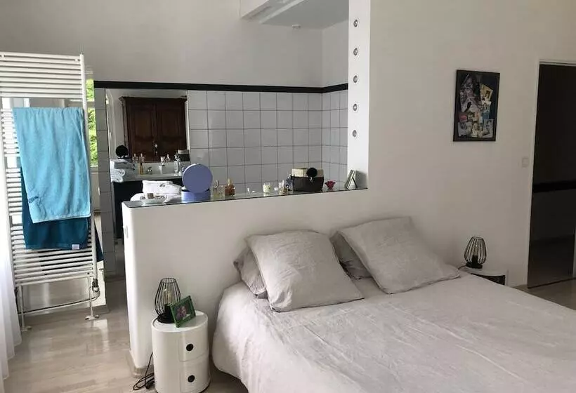Aamiaismajoitus (B&B) Le Clos Des Fontaines