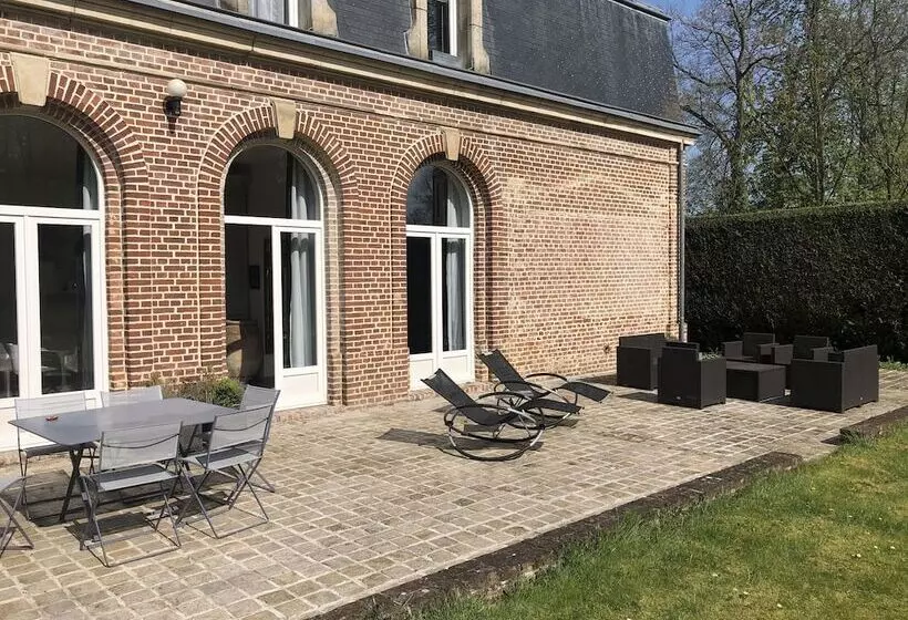 Aamiaismajoitus (B&B) Le Clos Des Fontaines