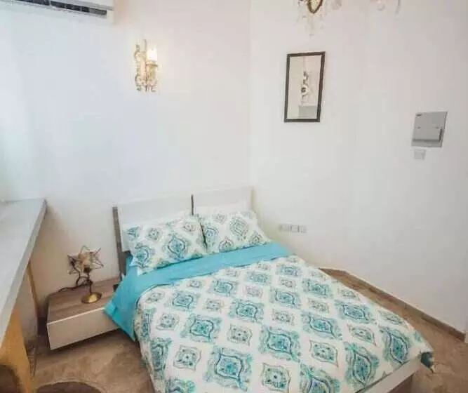 Hostelli Nicosia Taskonak Hotel & Restaurant