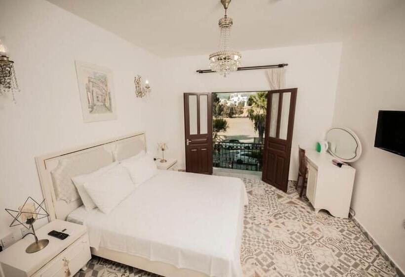 مسافرخانه Nicosia Taskonak Hotel & Restaurant