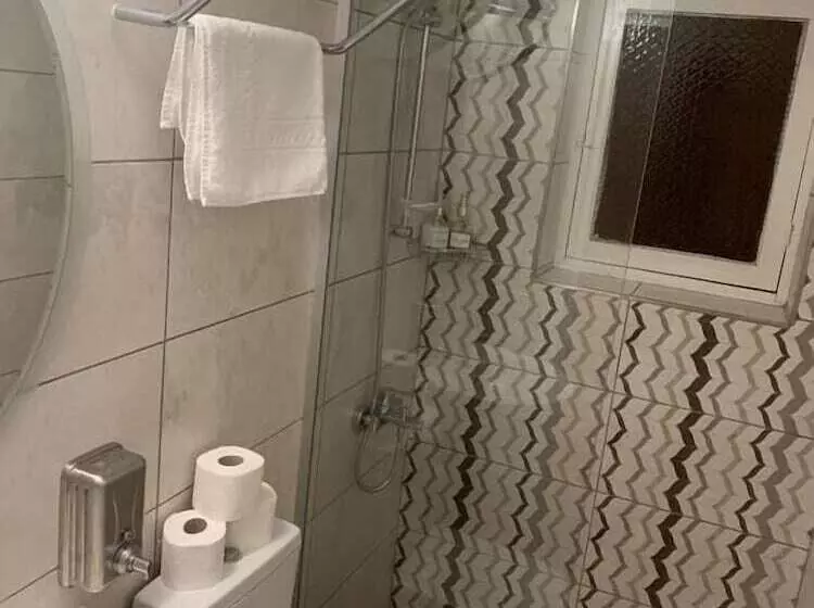 Hostelli Nicosia Taskonak Hotel & Restaurant