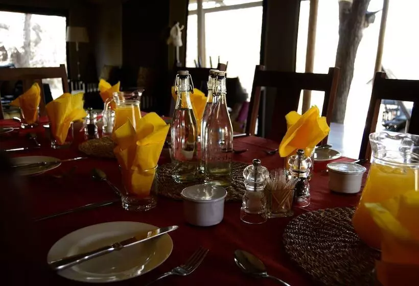 ホテル Abelana Safari Camp