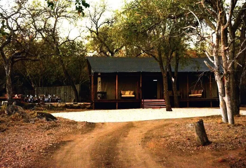 ホテル Abelana Safari Camp