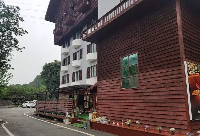 هتل Garden