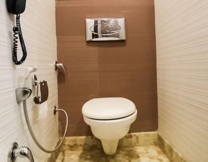 فندق La Silver Leaf