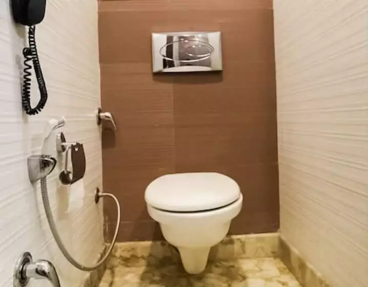 Hotelli La Silver Leaf