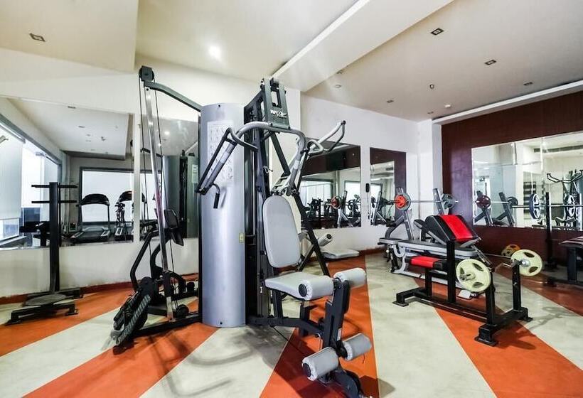 فندق La Silver Leaf