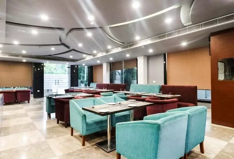 Hotelli La Silver Leaf