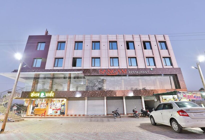 ホテル Milan Guest House By Oyo Rooms