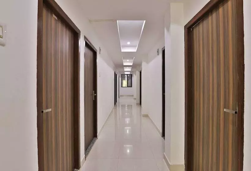 Hotelli Milan Guest House By Oyo Rooms