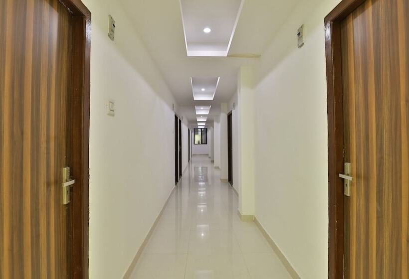 ホテル Milan Guest House By Oyo Rooms