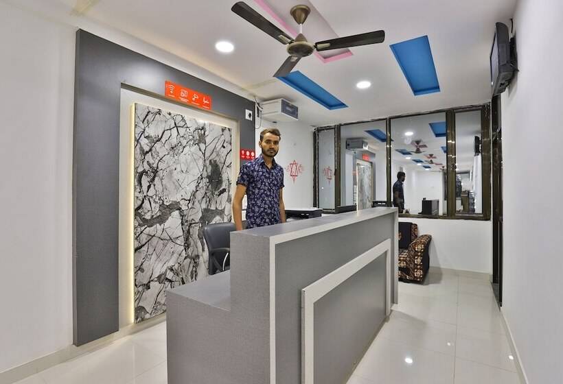 ホテル Milan Guest House By Oyo Rooms