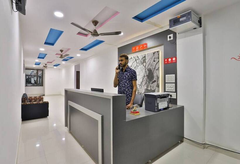 ホテル Milan Guest House By Oyo Rooms