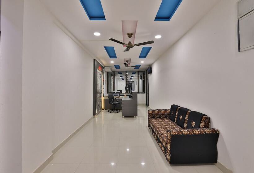 ホテル Milan Guest House By Oyo Rooms