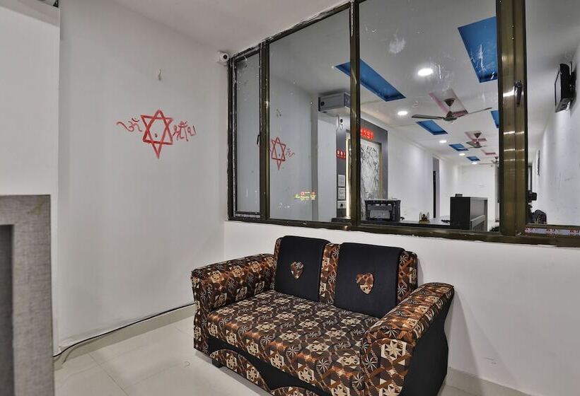 ホテル Milan Guest House By Oyo Rooms