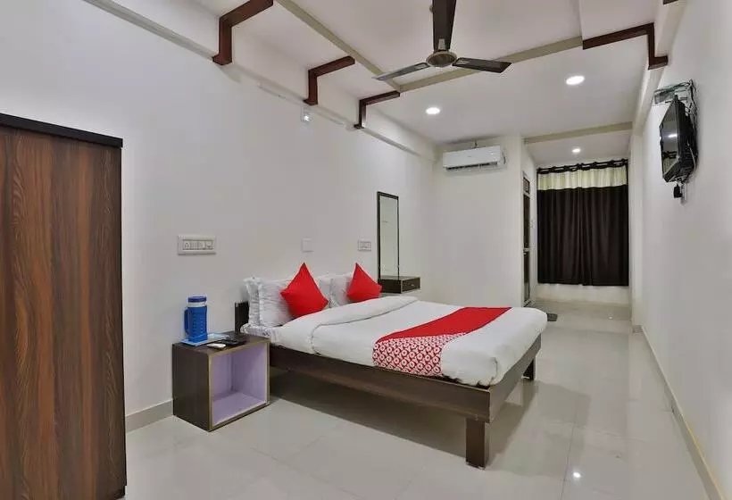 Hotelli Milan Guest House By Oyo Rooms